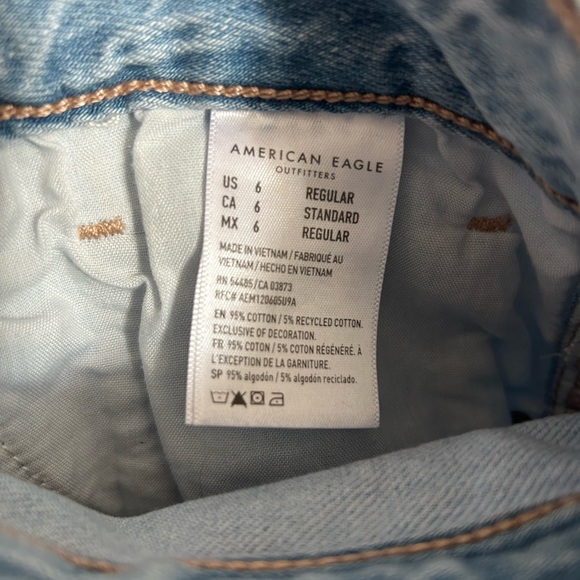 Women’s American eagle Outfitters jeans - Picture 6 of 6